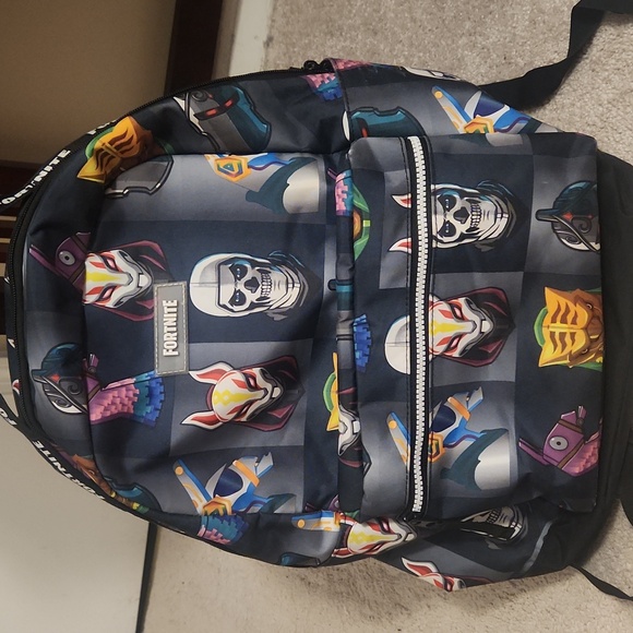 Fortnite Backpack - Picture 2 of 5